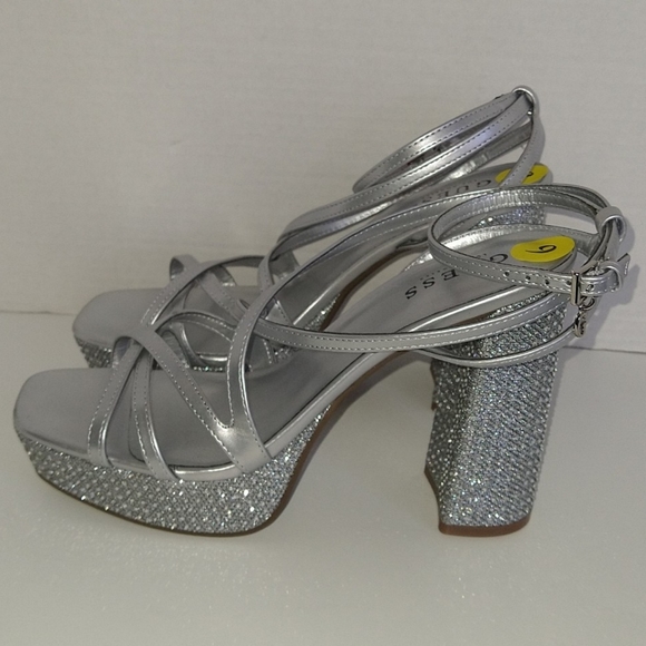 Guess silver embellished platforms heel rhinestones sandals size 9 - Picture 2 of 11